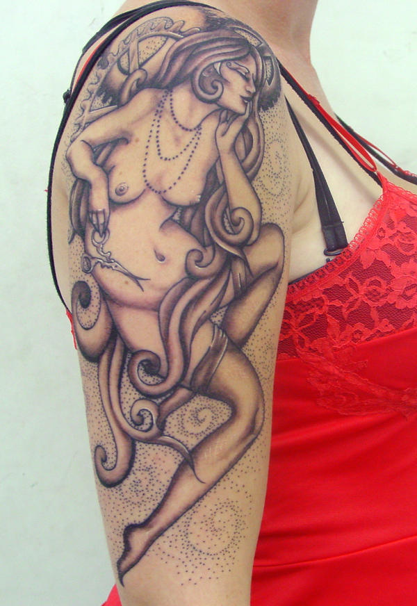 female tattoo