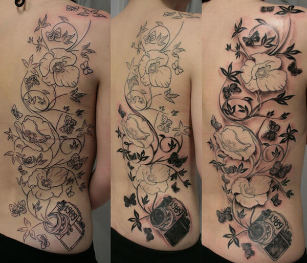 Camera poppy flower climb | Flower Tattoo