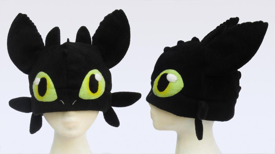 Toothless_Hat_by_clearkid.jpg