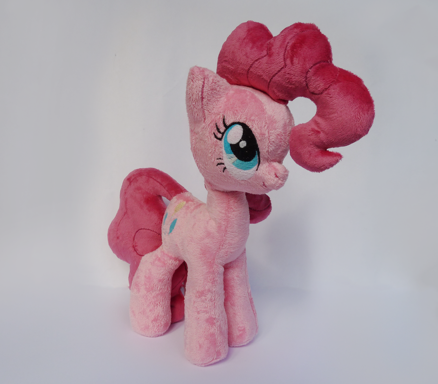 pinkie_pie_plush_by_wild_hearts-d4vo1n6.png