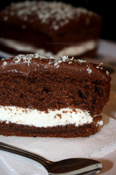 chocolate_cream_cake_by_claremanson-d4t0t2c.jpg
