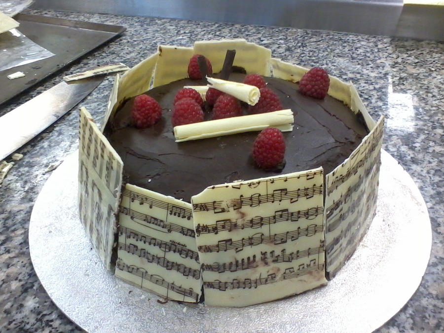 music_note_chocolate_cake_by_theowleybaker-d5inrqs.jpg