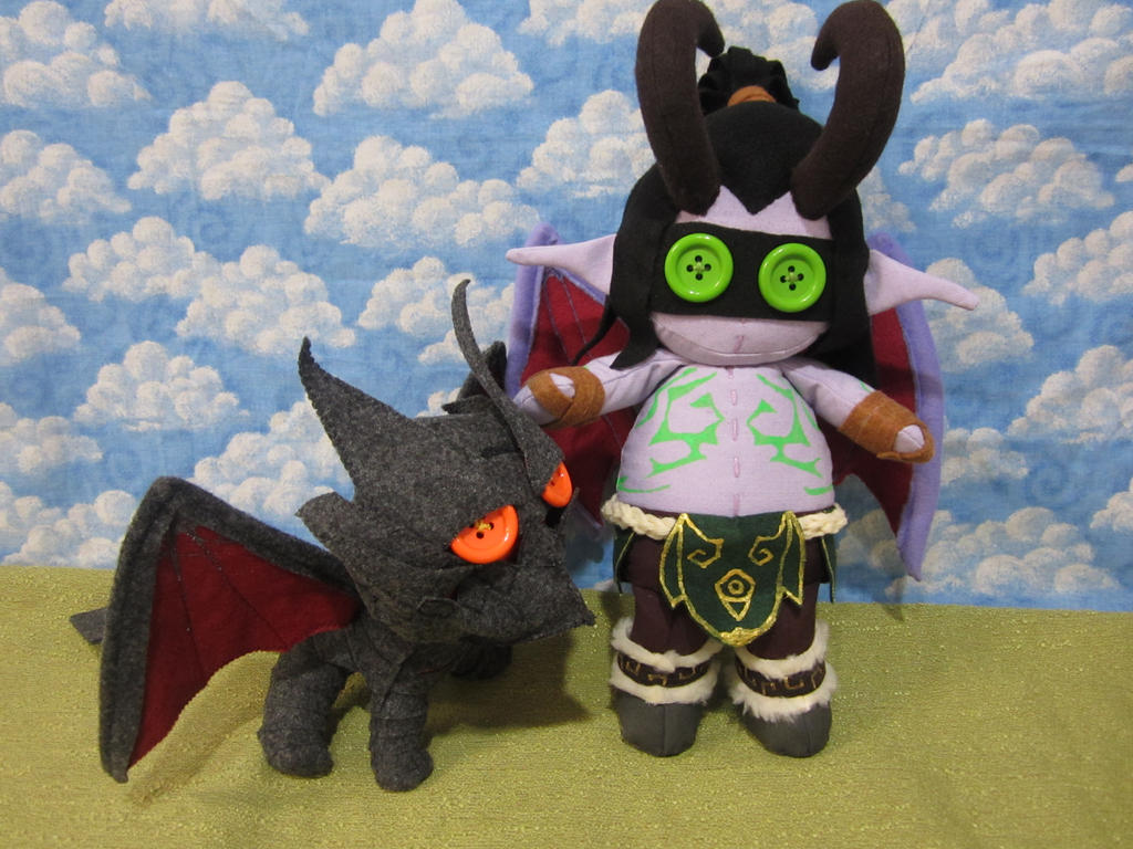 [Image: illidan_and_deathwing_by_rei2jewels-d7j3yid.jpg]