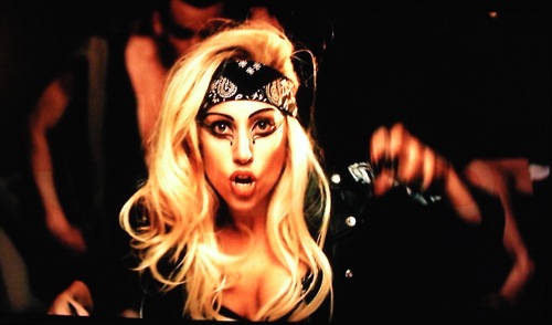 lady gaga. DO NOT make Gaga angry!